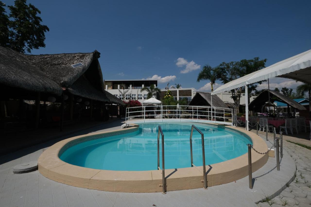 Balai Carmela Hotel Tuguegarao City Eksteriør billede